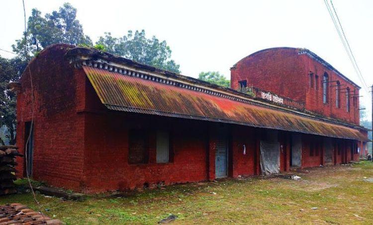 jagati railway station এর ছবি