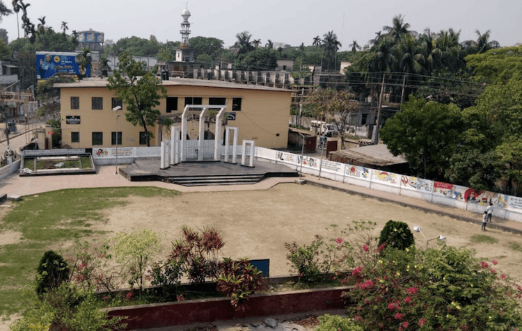 central shaheed minar mymensingh এর ছবি