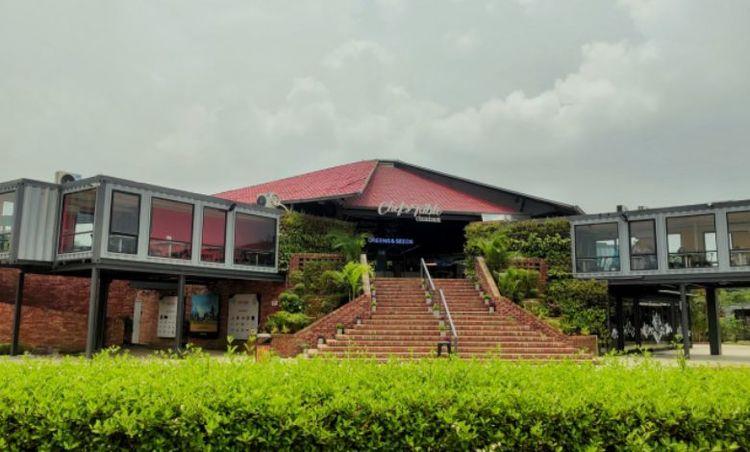 এর ছবি