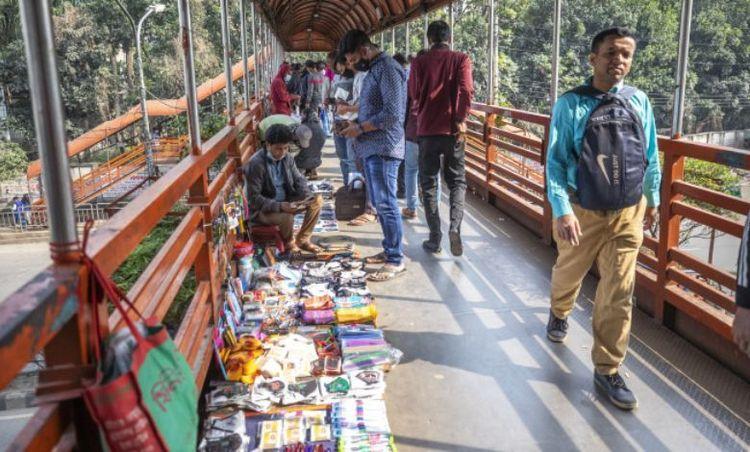 elephant road footbridge এর ছবি