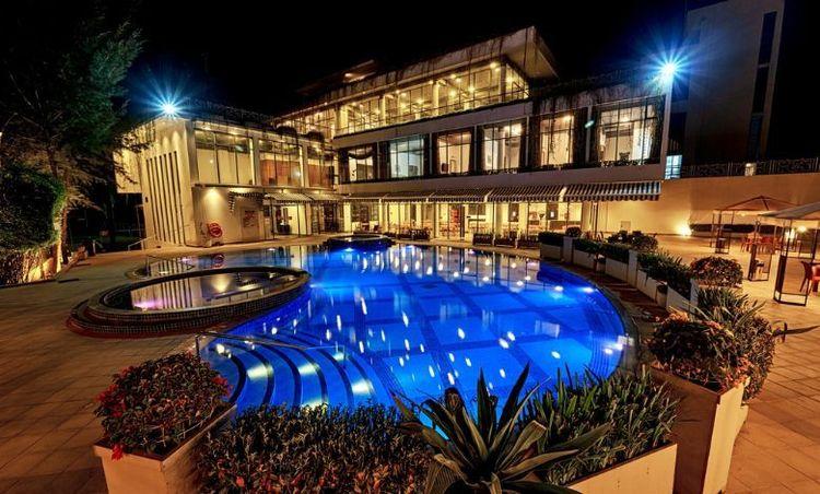 insignia hotels & resorts  Image