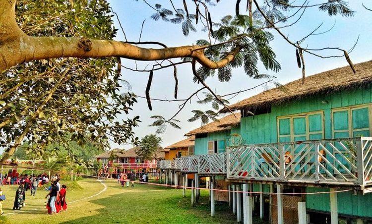 padma tourist center Image