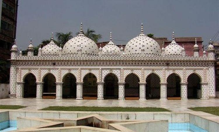 tara masjid এর ছবি