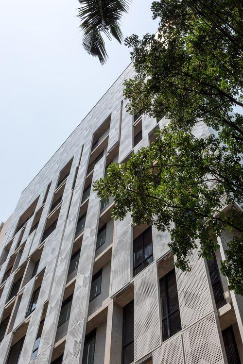 the statesman exterior view 1 গুলশান
