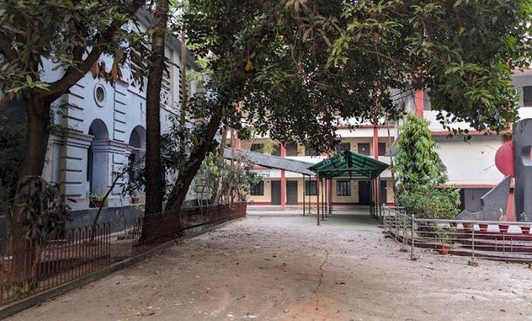 dr. khastagir govt. girls’ high school Image