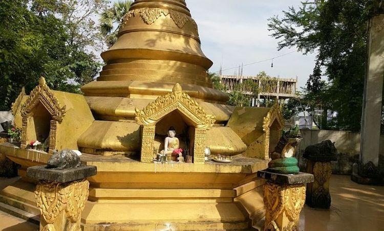 taltali para buddhist temple এর ছবি