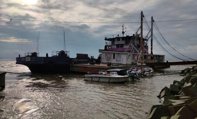 elisha ferry ghat  এর ছবি