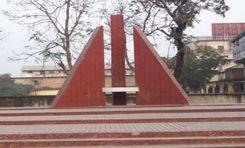 mahiganj shahid minar Lalbag Mor